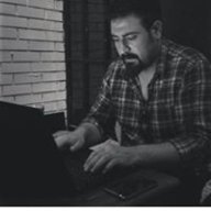 Deniz_Demir