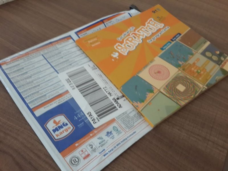 kitap.JPG