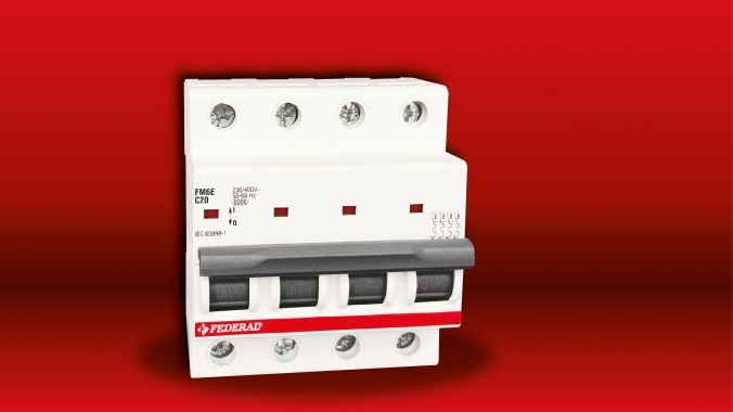 miniature-circuit-breaker-otomatik-sigorta.jpg