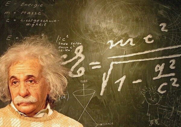 Albert Einsteinın Hayatı