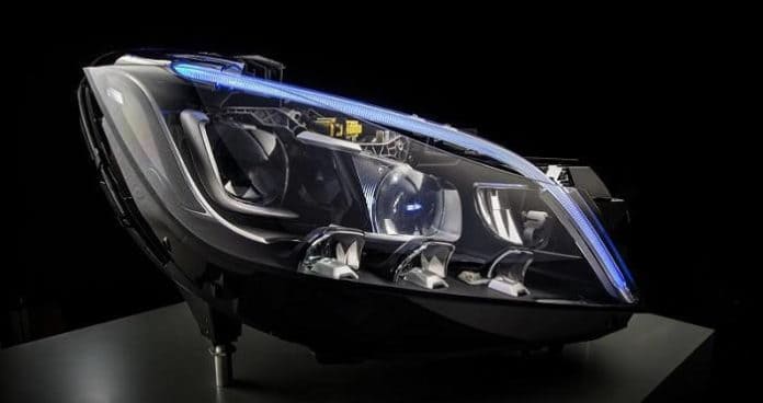 Mercedes Multibeam LED Teknolojisi